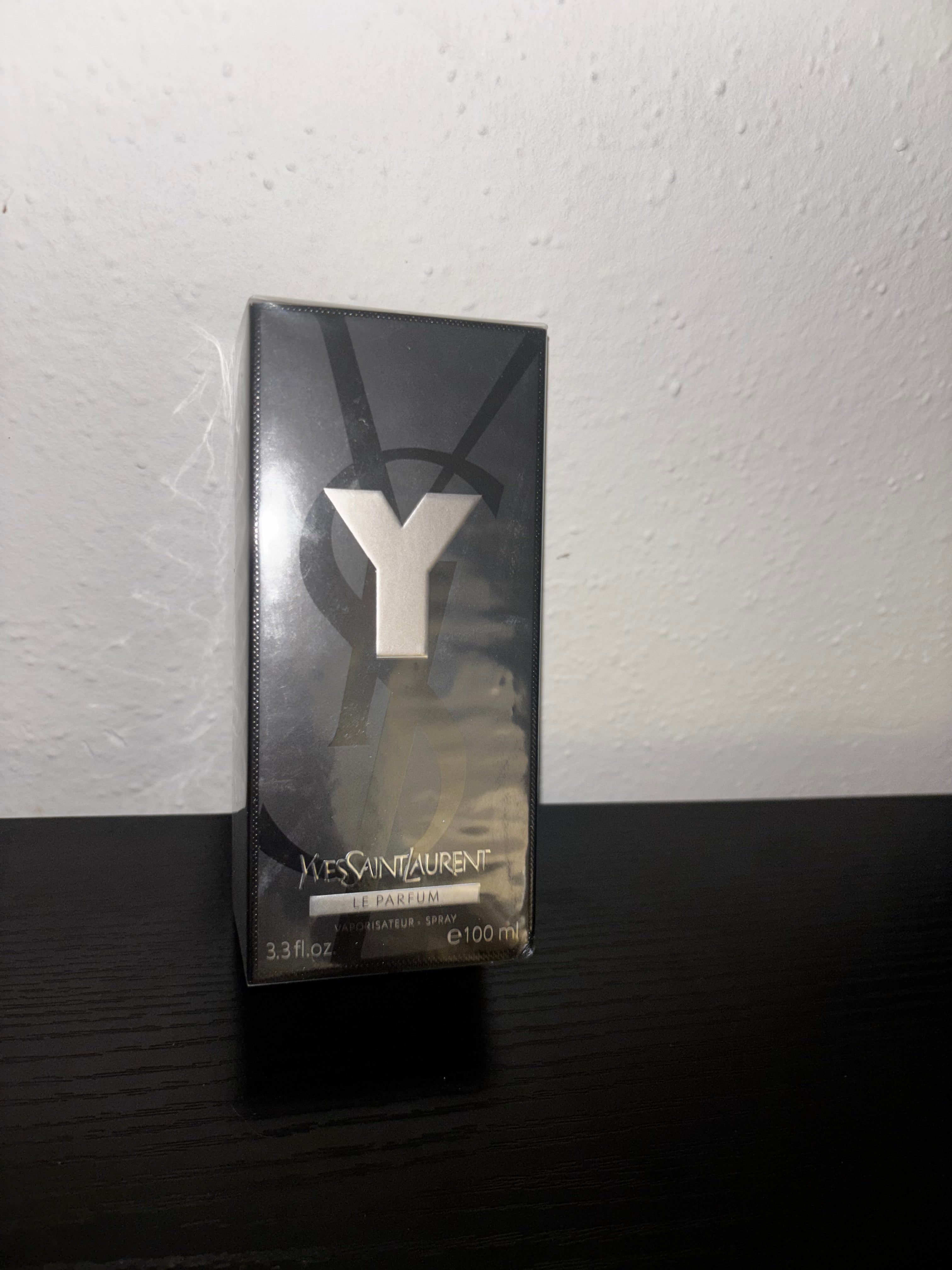 Y Le Parfum - 100 ml / 3.3 fl. oz.⁠