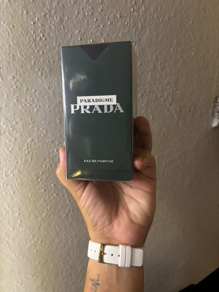 Paradigme EDP - 100ml - 3.3 fl. oz.