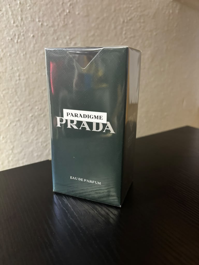 Paradigme EDP - 100ml - 3.3 fl. oz.